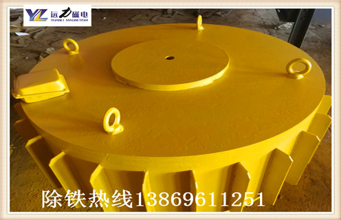 生產(chǎn)電磁除鐵器廠家能有效防止大、鐵塊破碎輸送帶的事故的處理