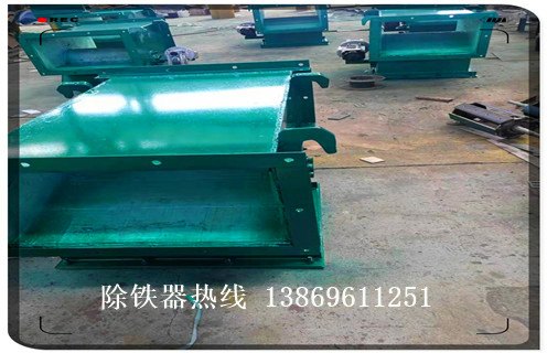 管道強磁除鐵器，吉林管道強磁除鐵器_吉林管道強磁除鐵器廠家應(yīng)用安裝示意圖型12000高斯_可定制工作原理