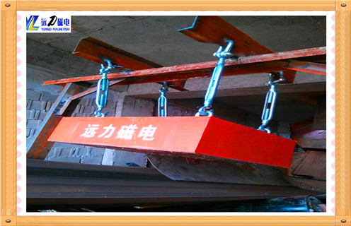 懸掛式永磁除鐵器，四川懸掛式永磁除鐵器生產(chǎn)_四川懸掛式永磁除鐵器生產(chǎn)rcy型多少錢_使用說明書原理型號